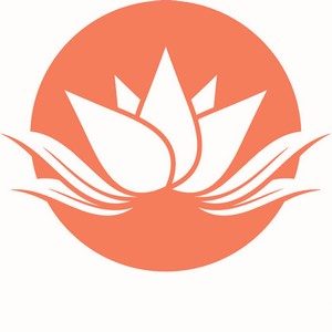 shutterstock_104448829011-lotus-fond-orange